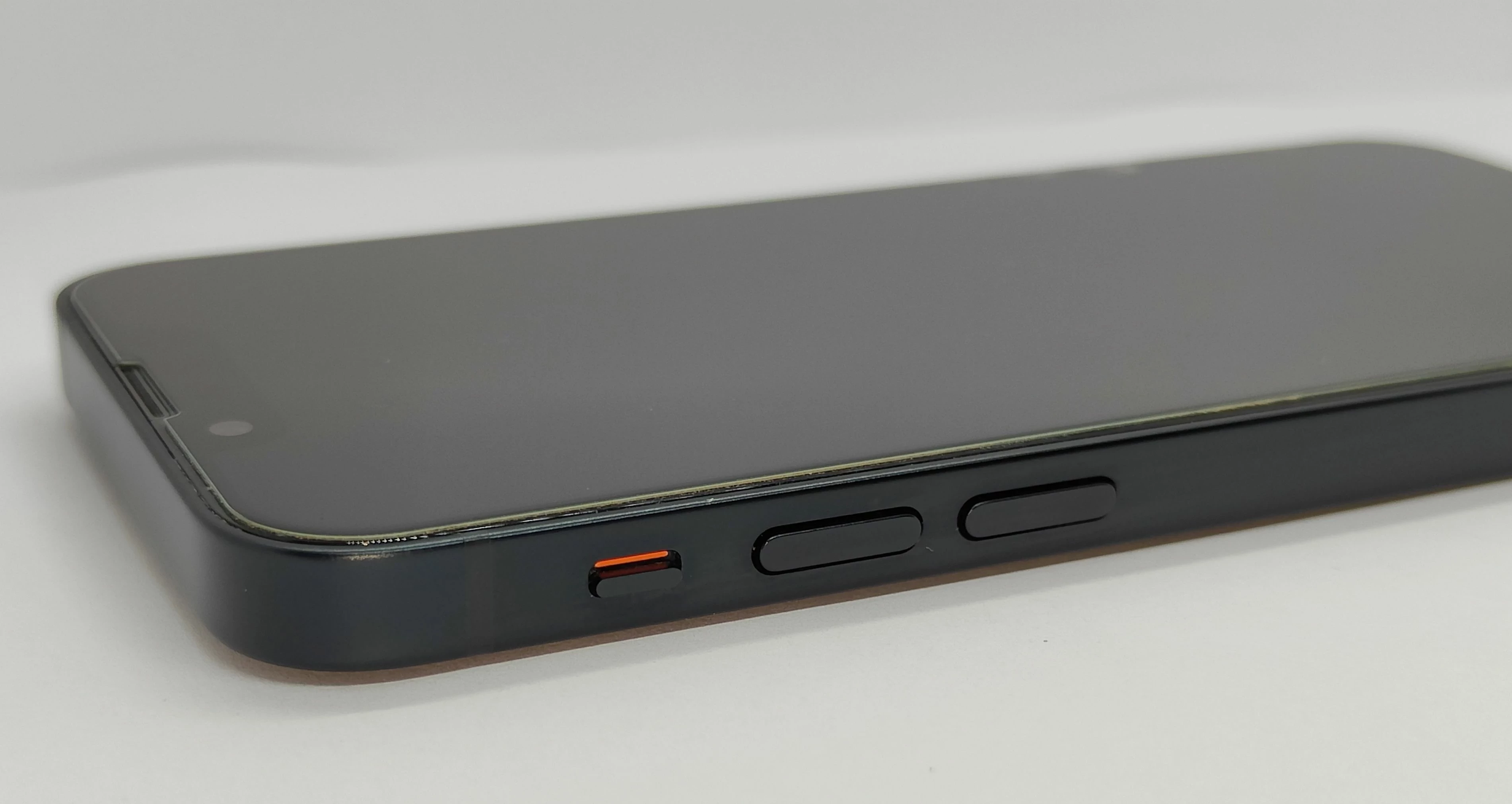 apple-iphone-13-mini-128gb-czarny-bateria-100kpl-transmisja-danych-5g