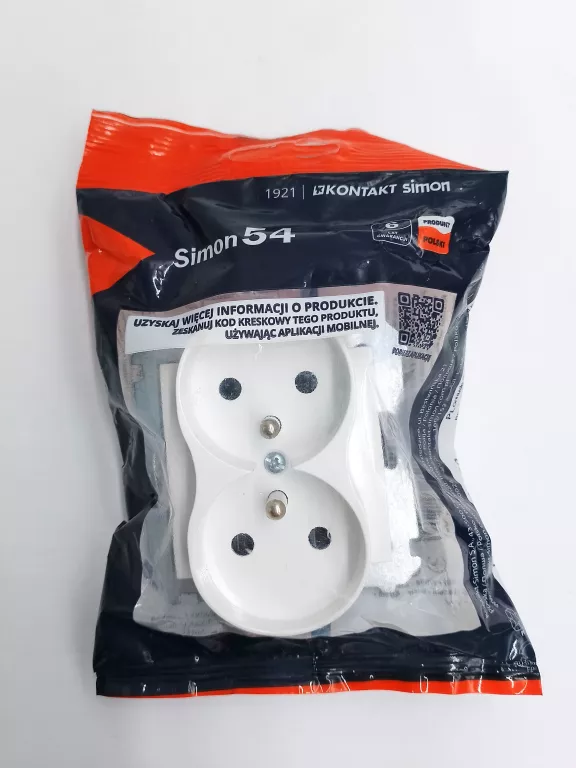 gniazdo-elektryczne-podwojne-simon-54-gdanska-26-bydgoszcz