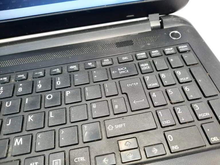 LAPTOP TOSHIBA SATELLITE C50D-B-120