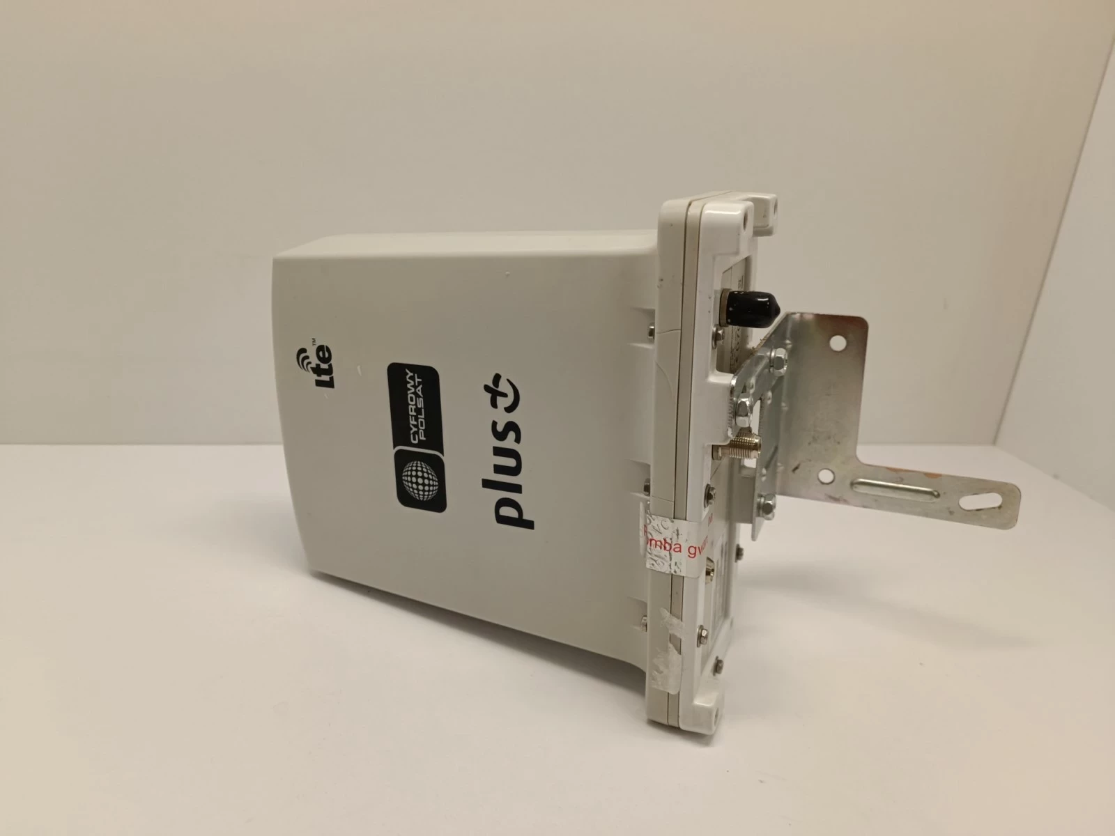 router-z-antena-odu-idu-100-wifi-standard-pracy-bezprzewodowej-80211n-wi-fi-4