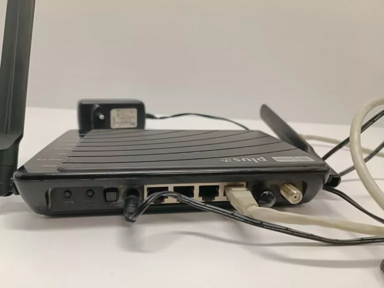 router-z-antena-odu-idu-100-wifi-producent-inny