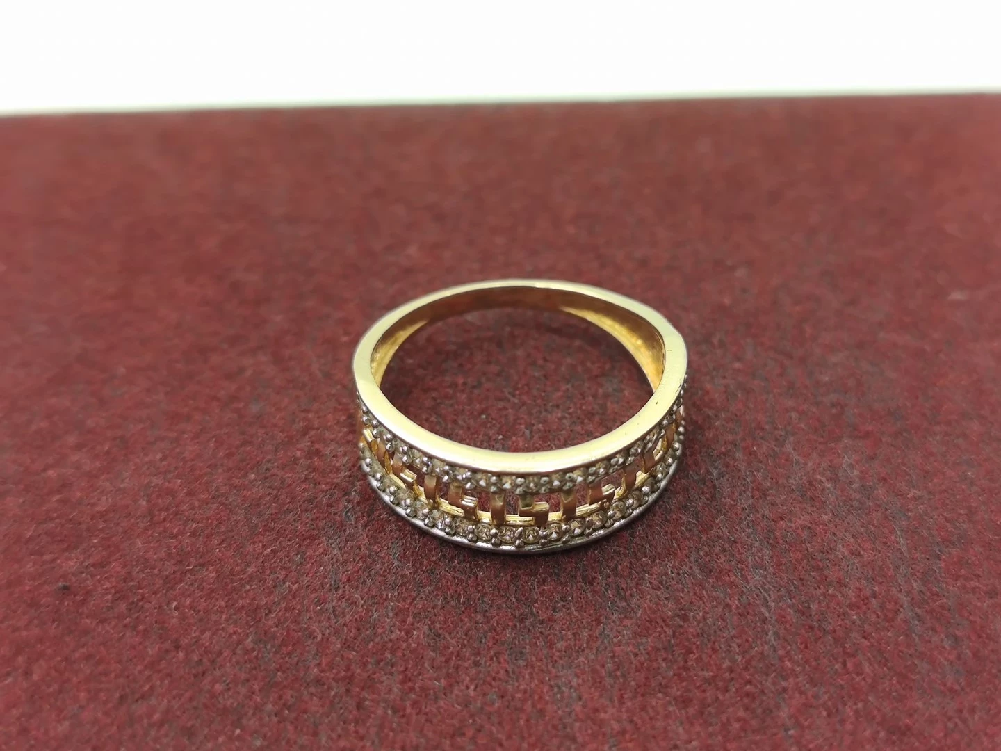 zloty-pierscionek-z-cyrkoniami-252g-pr585-r13-gliwicka-125-katowice