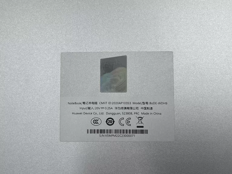 LAPTOP HUAWEI MATEBOOK D15 15,6 I5 8/512 SSD WIN10