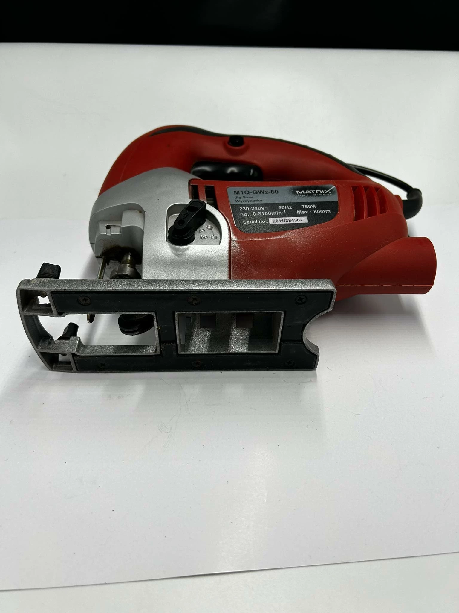 wyrzynarka-matrix-m1q-gw2-80-warto-marka-matrix