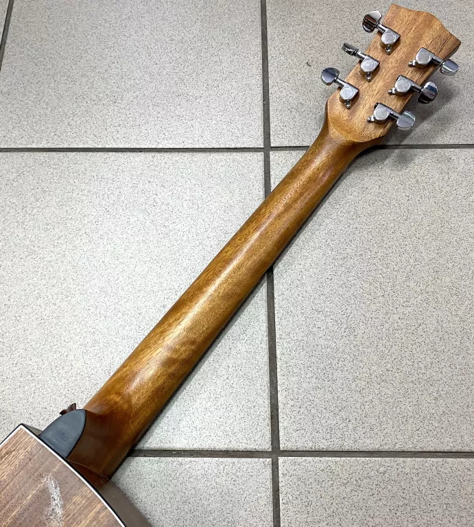 GITARA RIVERWEST G-412