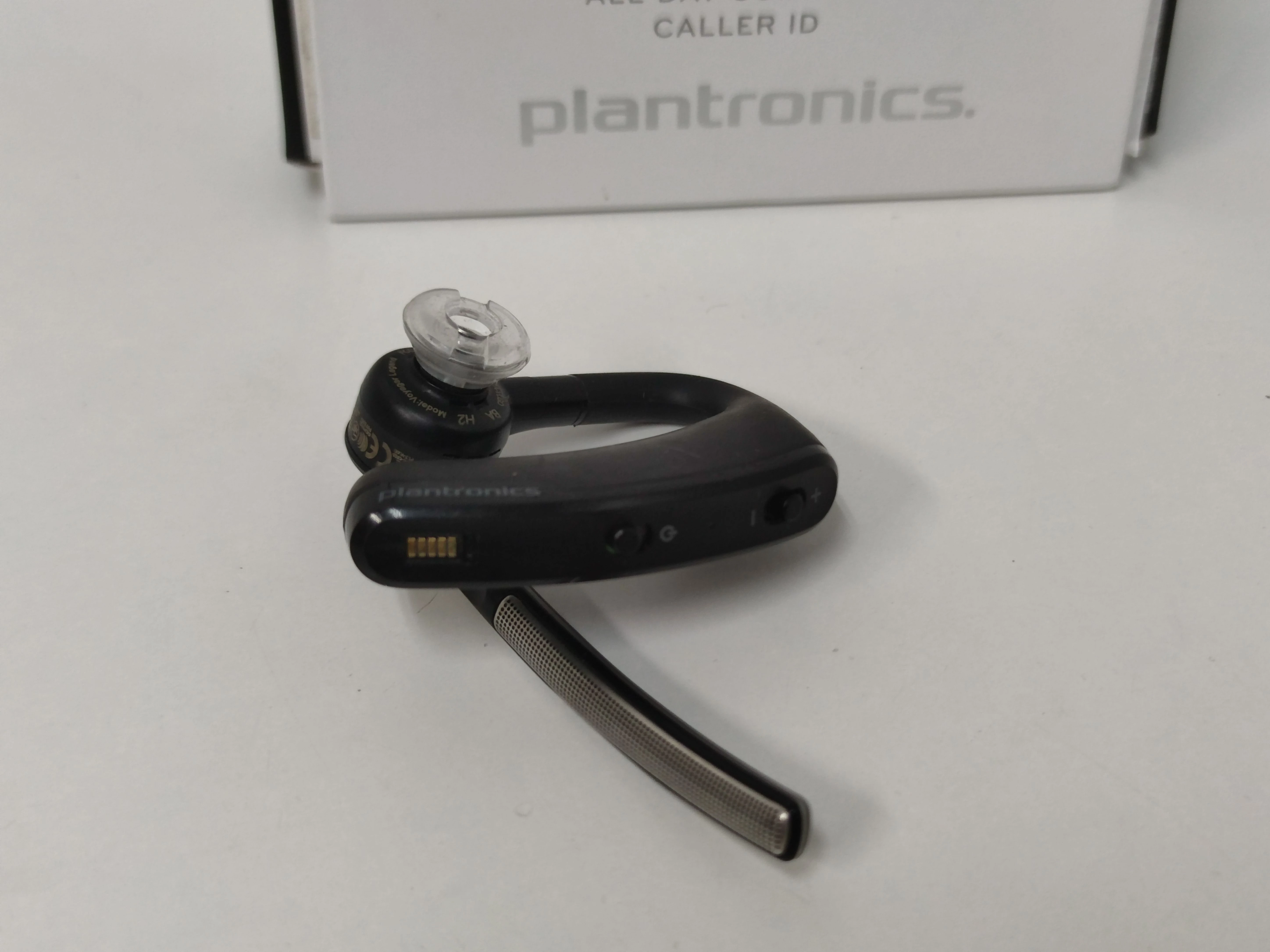 sluchawka-voyager-legend-plantronics-kolor-inny