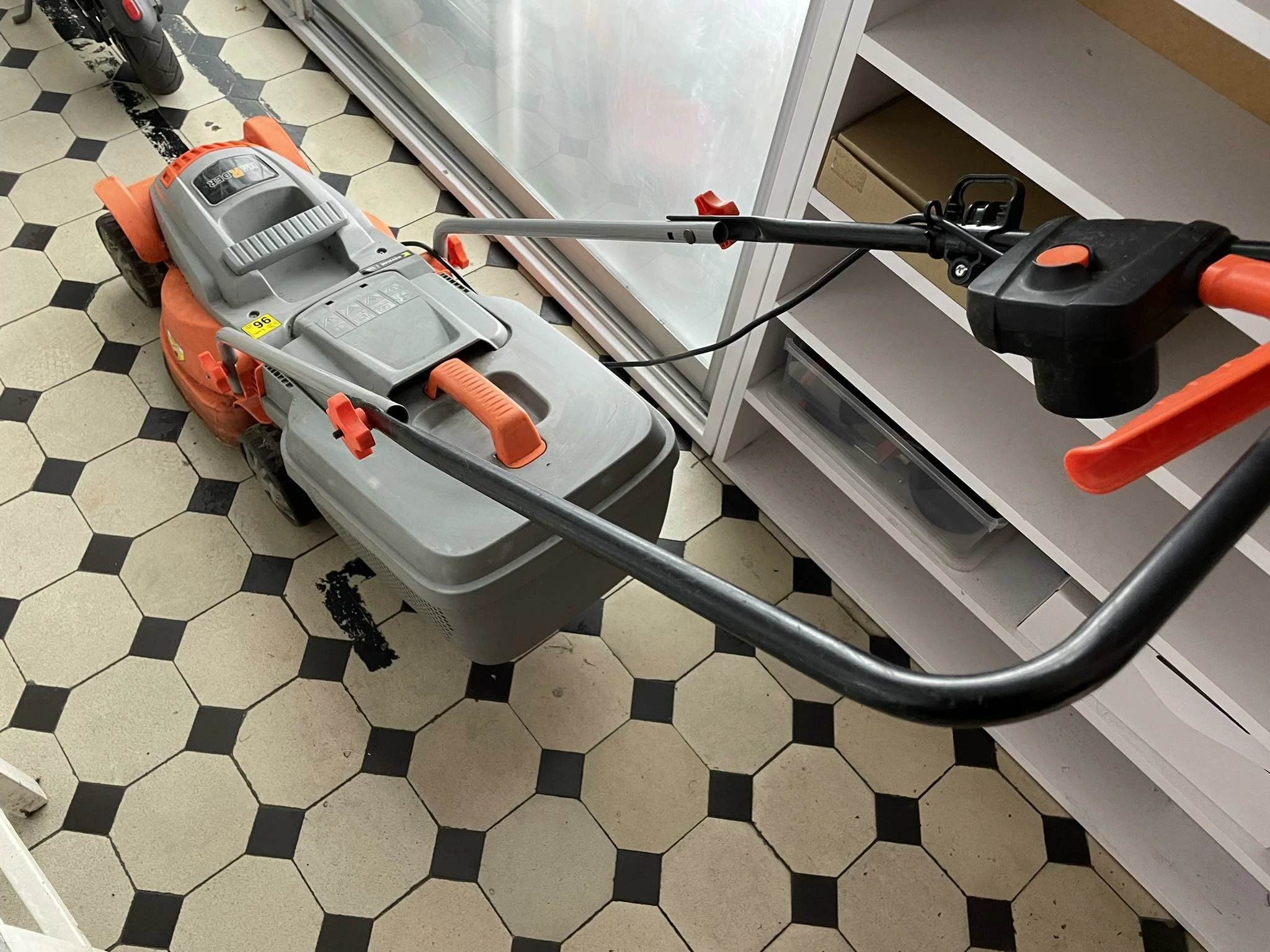 harder-kosiarka-elektryczna-1200-w-kod-producenta-harder-kosiarka-elektryczna-1200-w