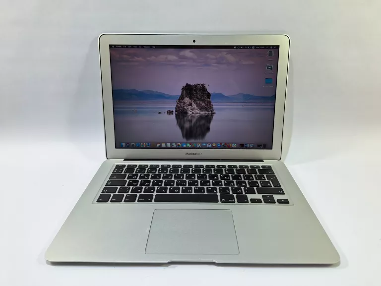 MacBook Air 2017 メモリ8GB 128GB Amazon.co.jp: 【整備済み品】 Apple MacBook Air 2017(13インチ