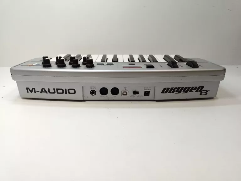 KONTROLER MIDI M-AUDIO OXYGEN 8 V2