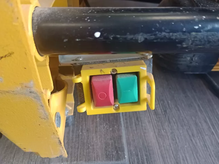 PIŁA STOŁOWA DEWALT DW742 2850RPM