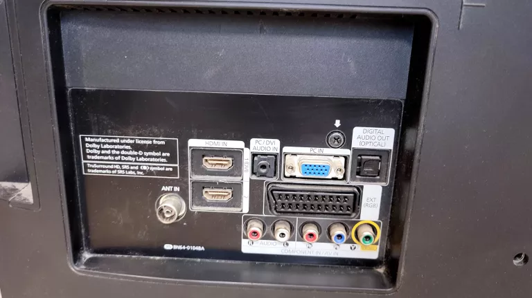 TELEWIZOR LCD SAMSUNG LE32B350F1W 32"