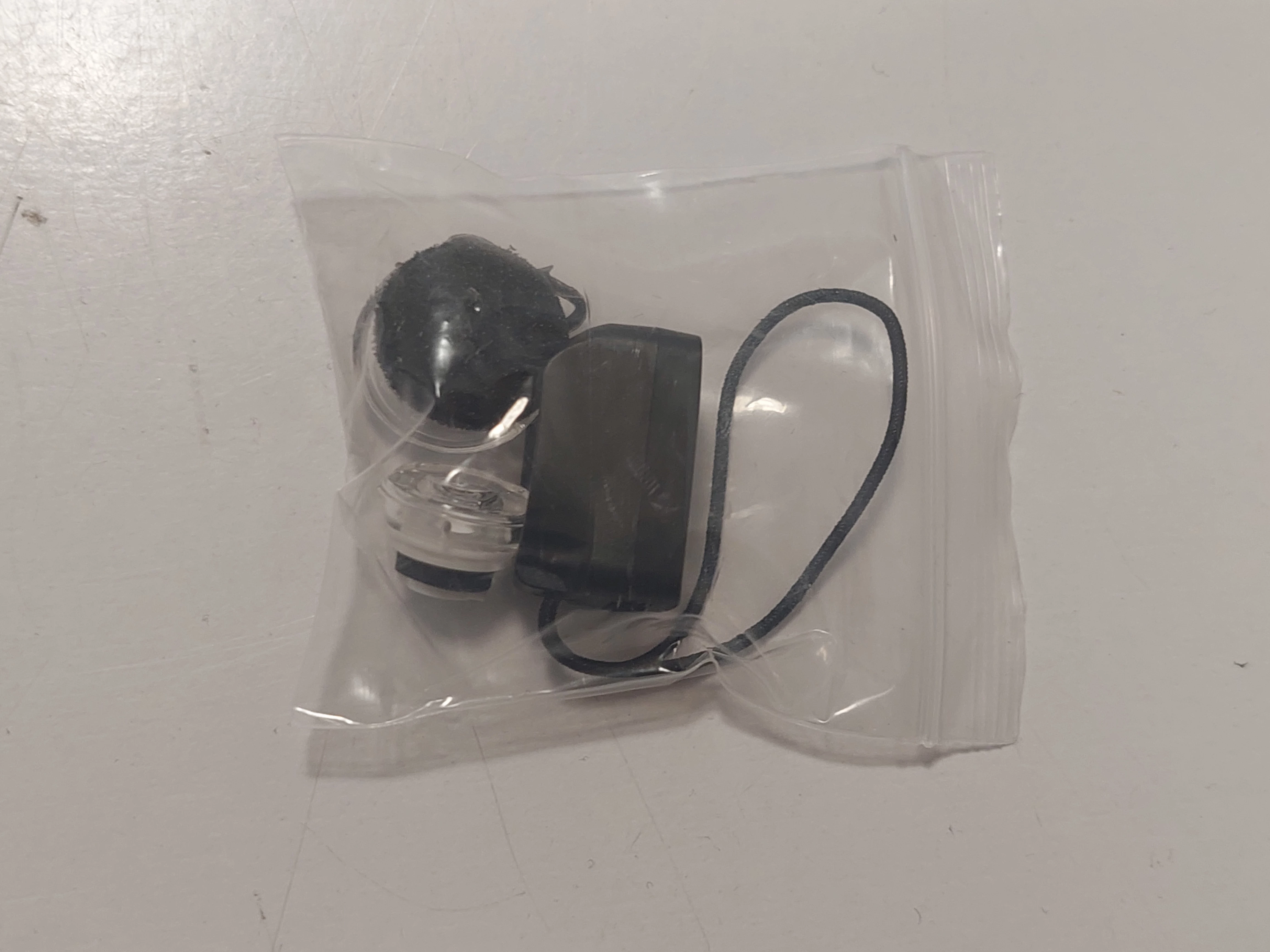 sluchawka-plantronics-voyager-legend-stan-uzywany