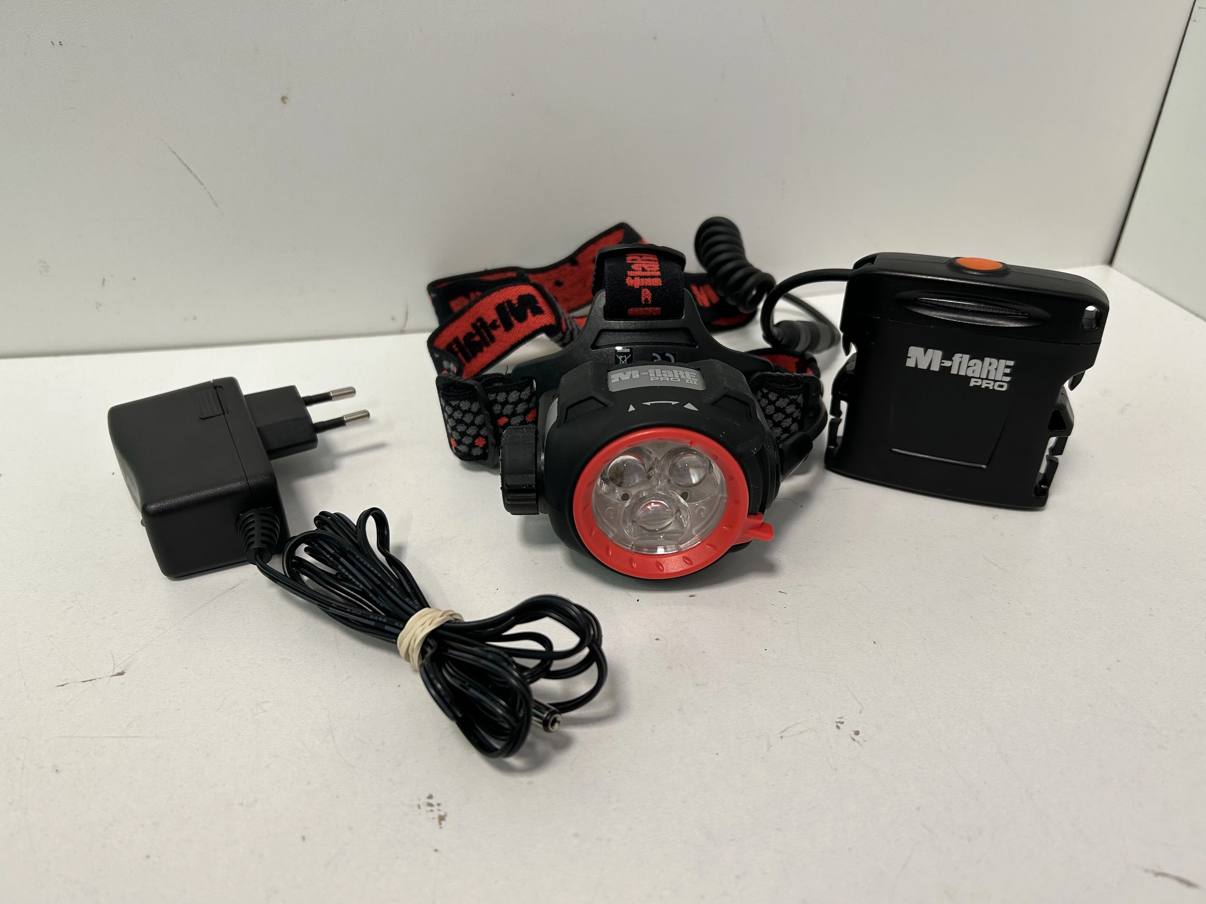 czolowka-led-m-flare-pro-iii-ladowarka-kurniki-6-krakow