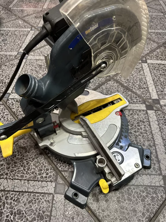 PIŁA UKOŚNICA Z PRZESUWEM NUTOOL NMS1200