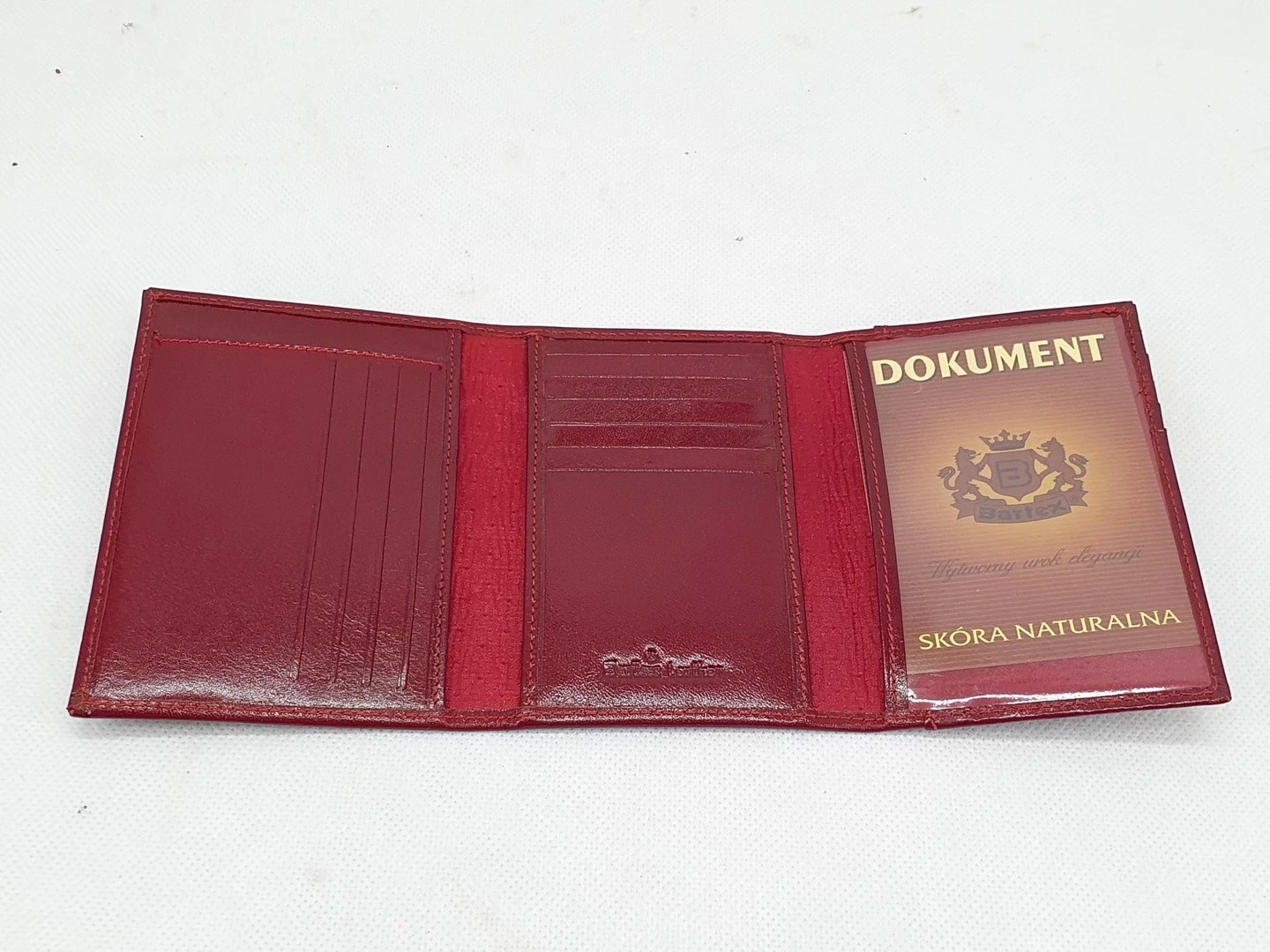 czerwone-skorzane-etui-na-karty-i-dokumenty-bartex-ean-gtin-5907806171536