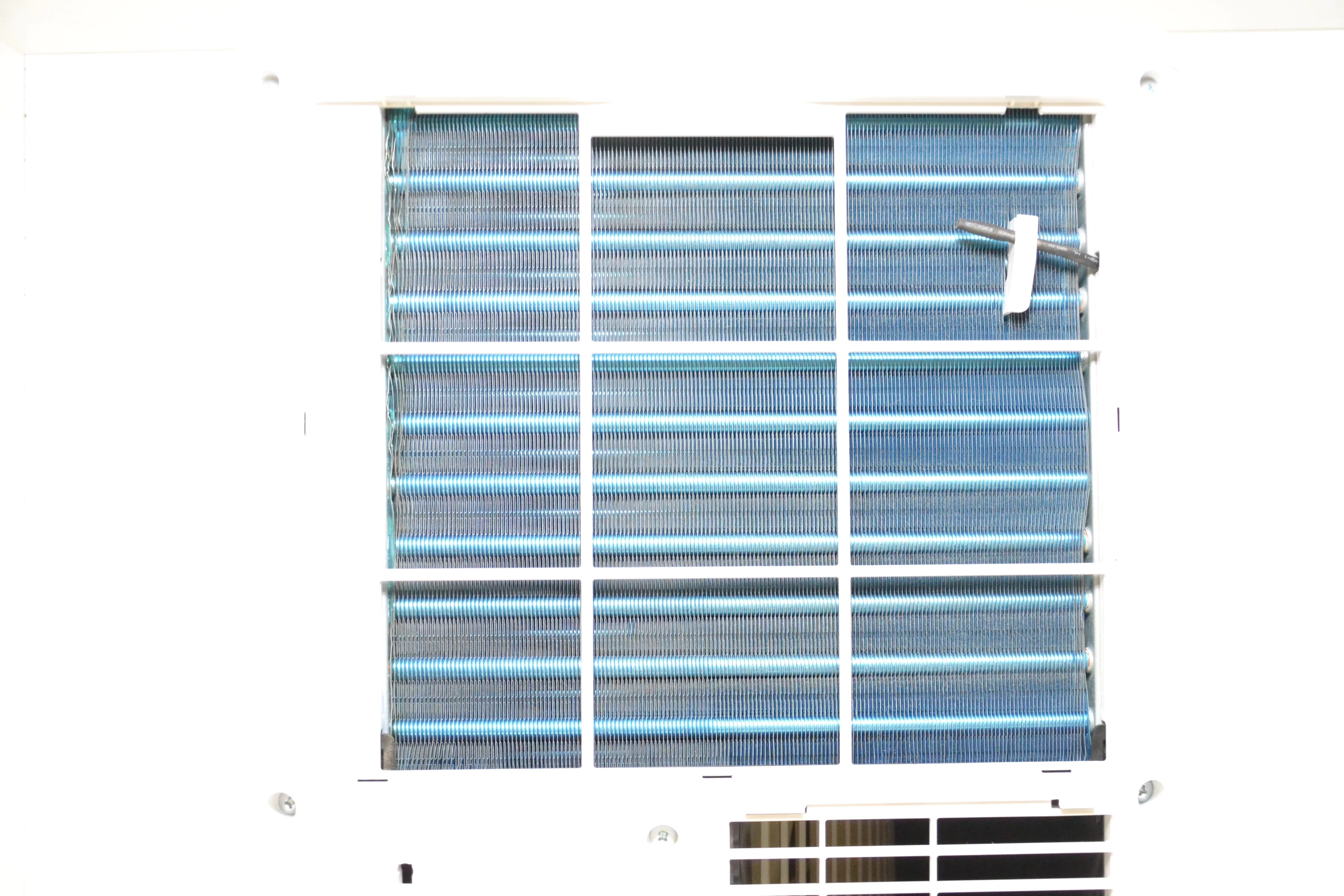 klimatyzator-przenosny-duraterm-9000-btu-2500w-moc-ogrzewania-2500