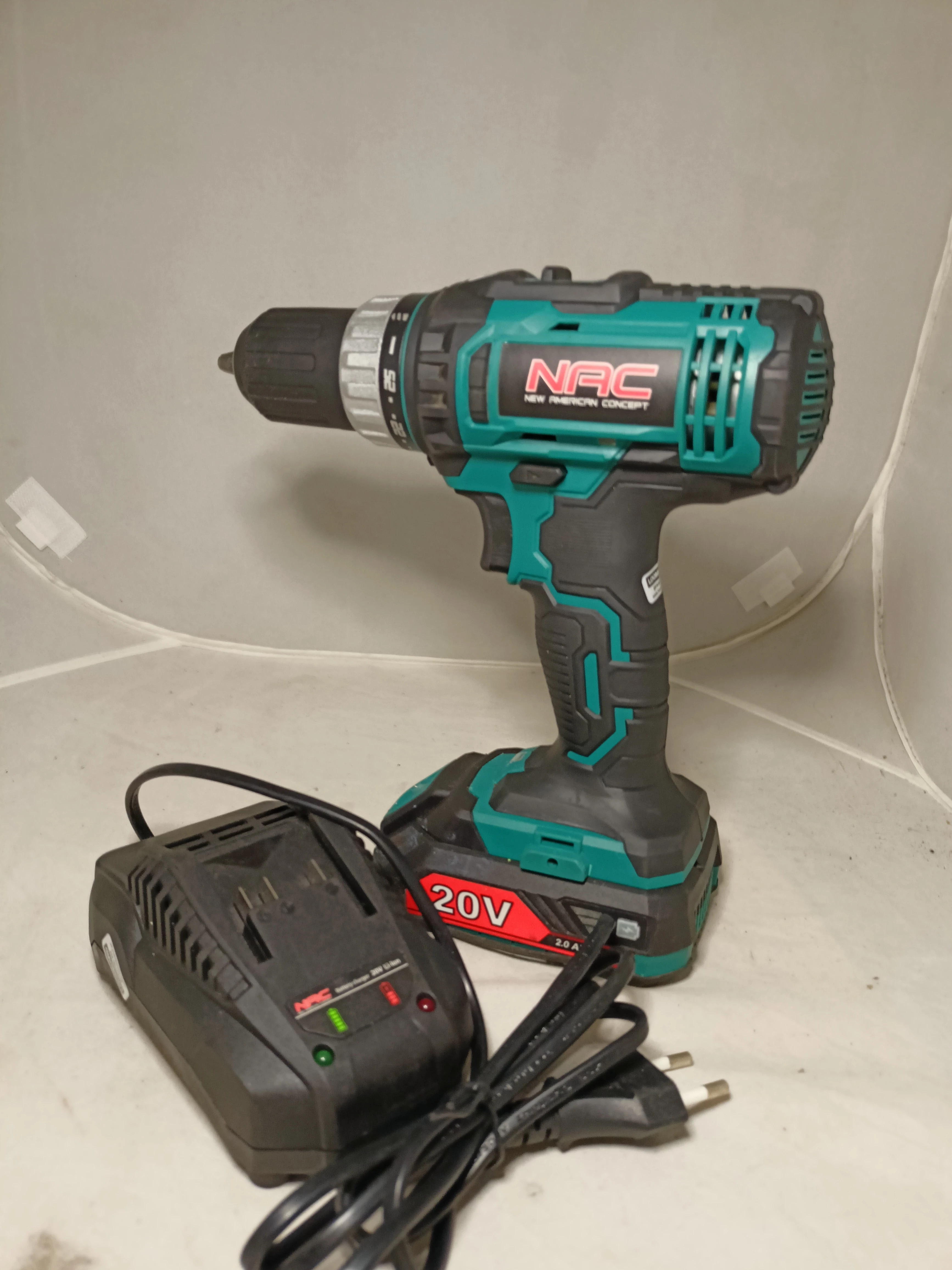 wiertarko-wkretarka-akumulatorowa-nac-cdb-li-20v-rodzaj-silnika-silnik-szczotkowy
