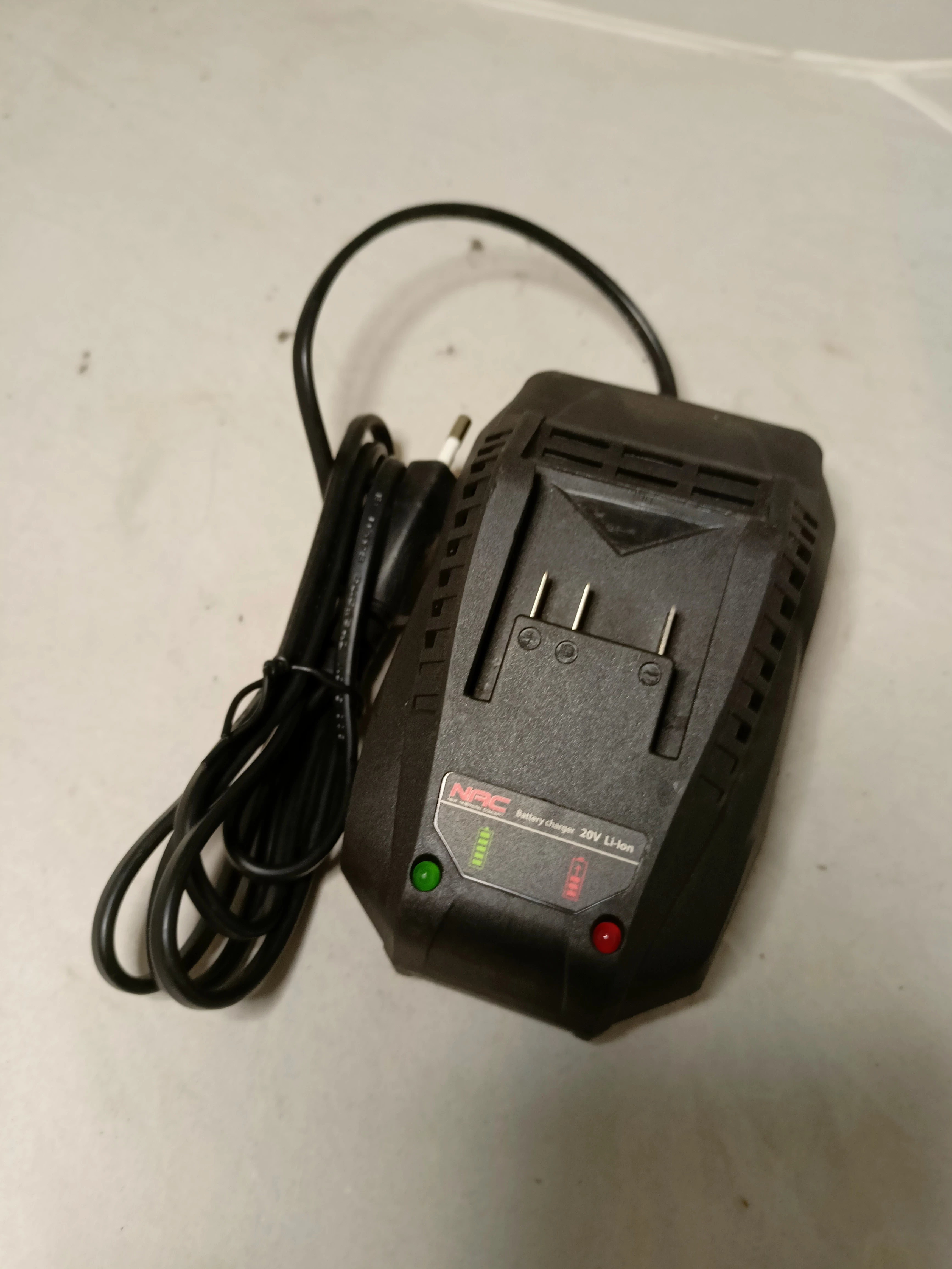 wiertarko-wkretarka-akumulatorowa-nac-cdb-li-20v-stan-powystawowy