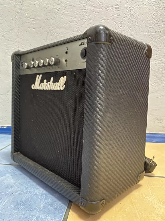 WZMACNIACZ COMBO MARSHALL MG15CF
