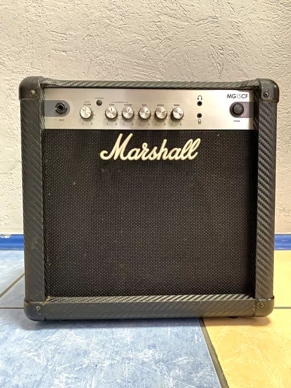 WZMACNIACZ COMBO MARSHALL MG15CF