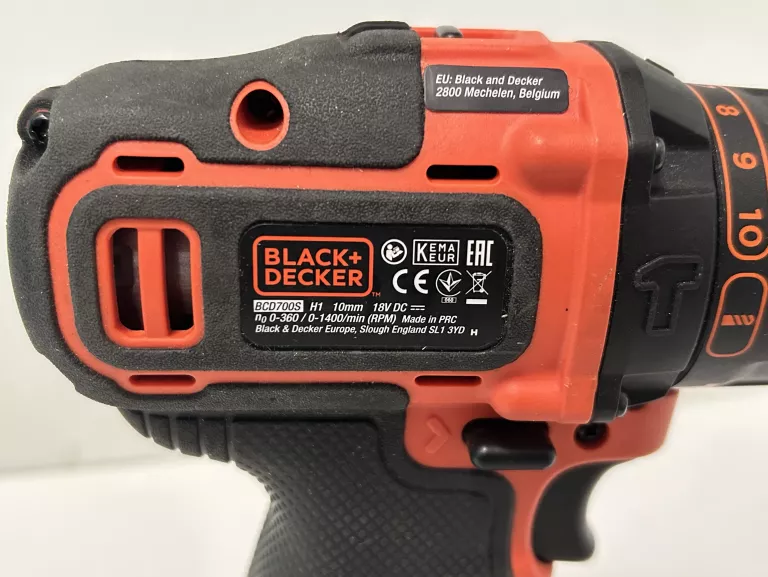 WKRĘTARKA BLACK&DECKER BCD700S 2BAT ŁAD TORBA