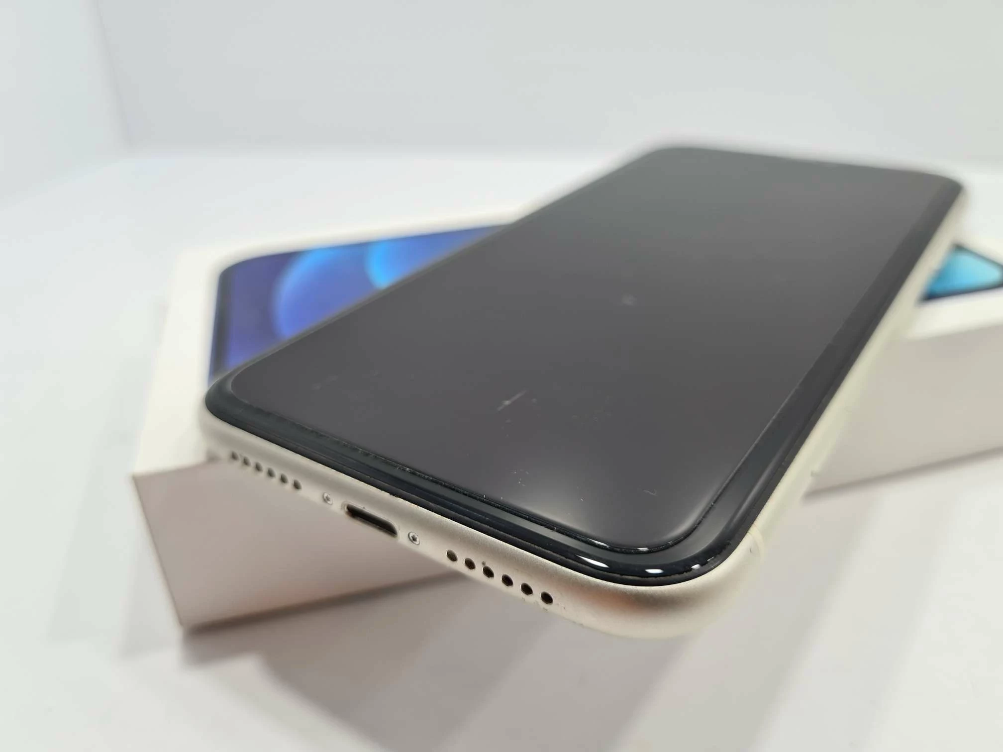 iphone-11-64gb-szklo-hartowane-etui-komplet-ean-gtin-0190199221482