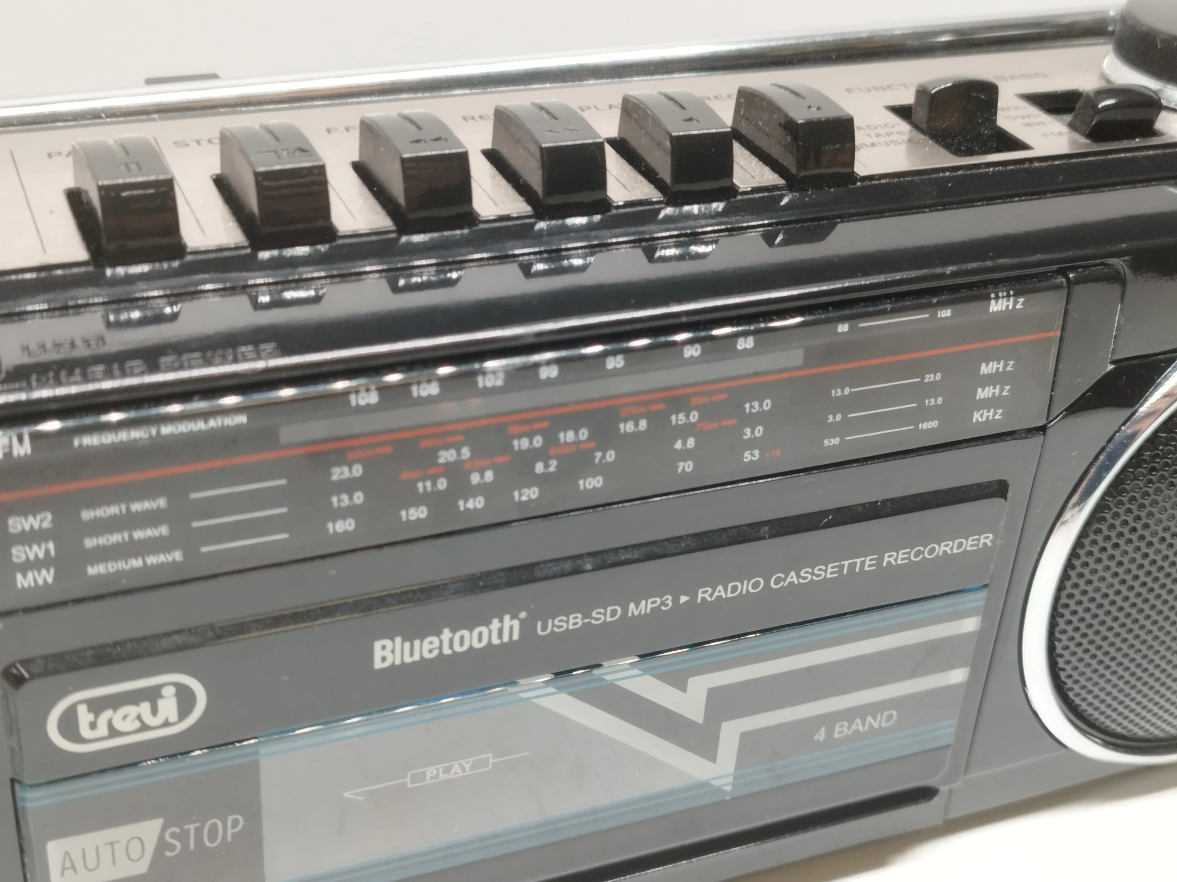 radiomagnetofon-trevi-rr501-bluetoothusbsdmp3-rodzaj-jednokasetowy