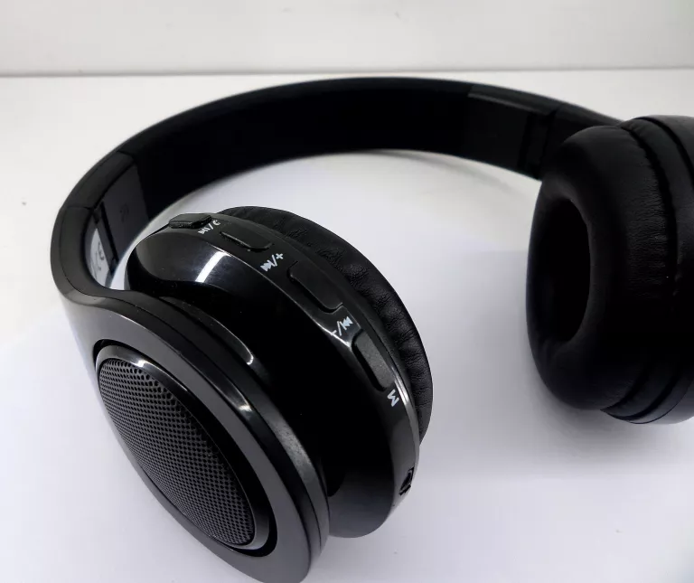 Grundig disco on sale headphones