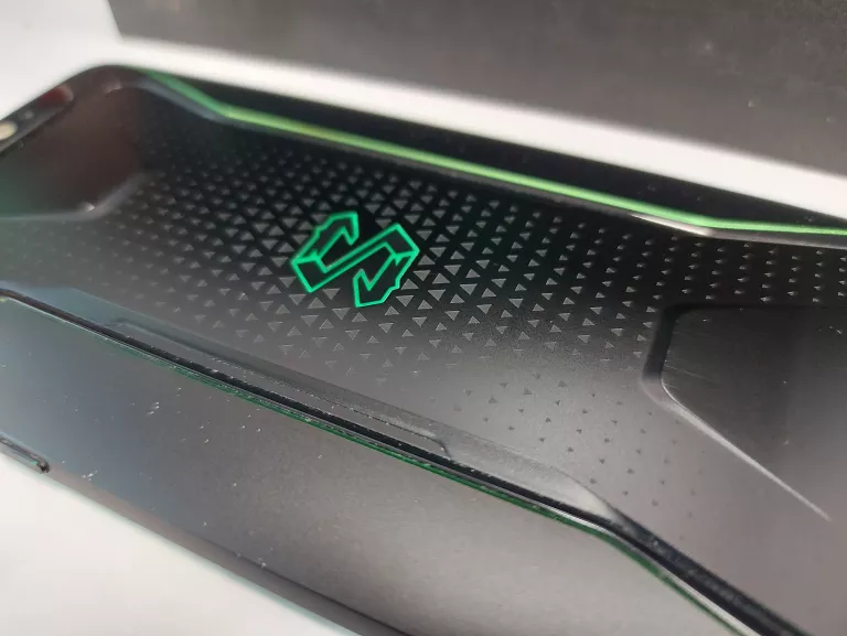TELEFON XIAOMI BLACK SHARK - 128GB
