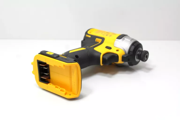 WIERTARKA I ZAKRĘTARKA DCK2078MDR-QW DEWALT