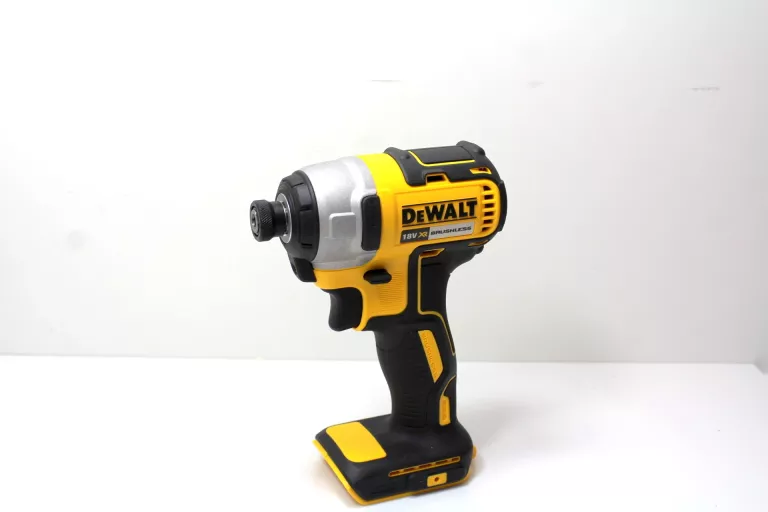 WIERTARKA I ZAKRĘTARKA DCK2078MDR-QW DEWALT