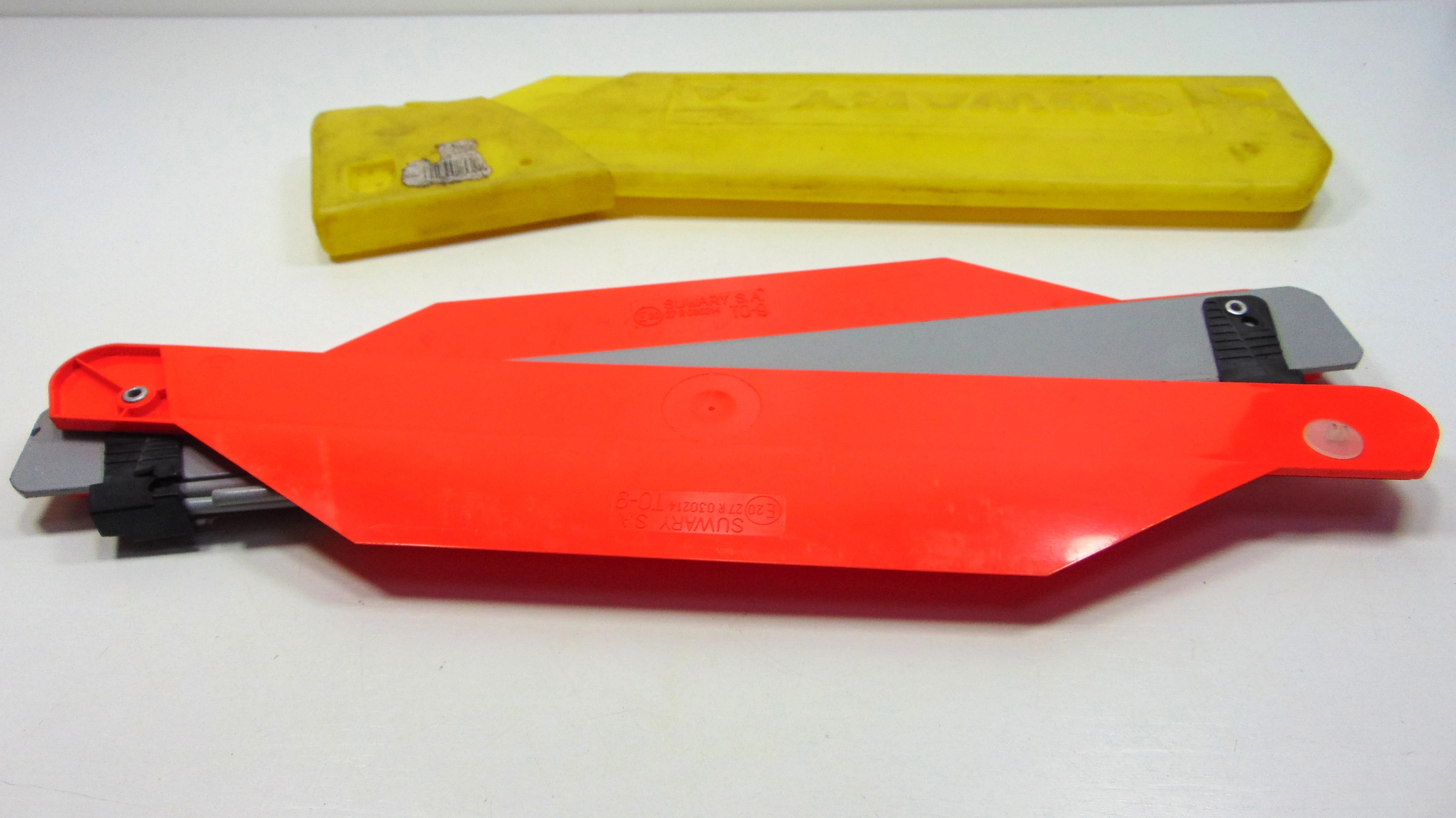 trojkat-ostrzegawczy-drogowy-stan-11323-2