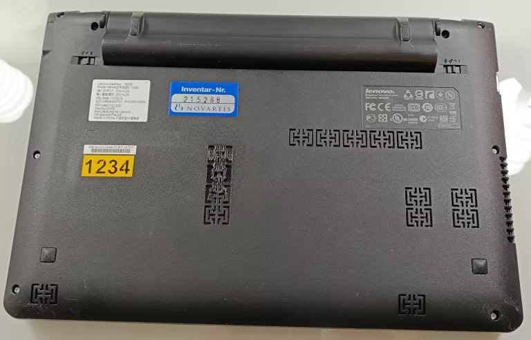 LAPTOP LENOVO S205 E-450 / 4 GB RAM / 250 GB HDD