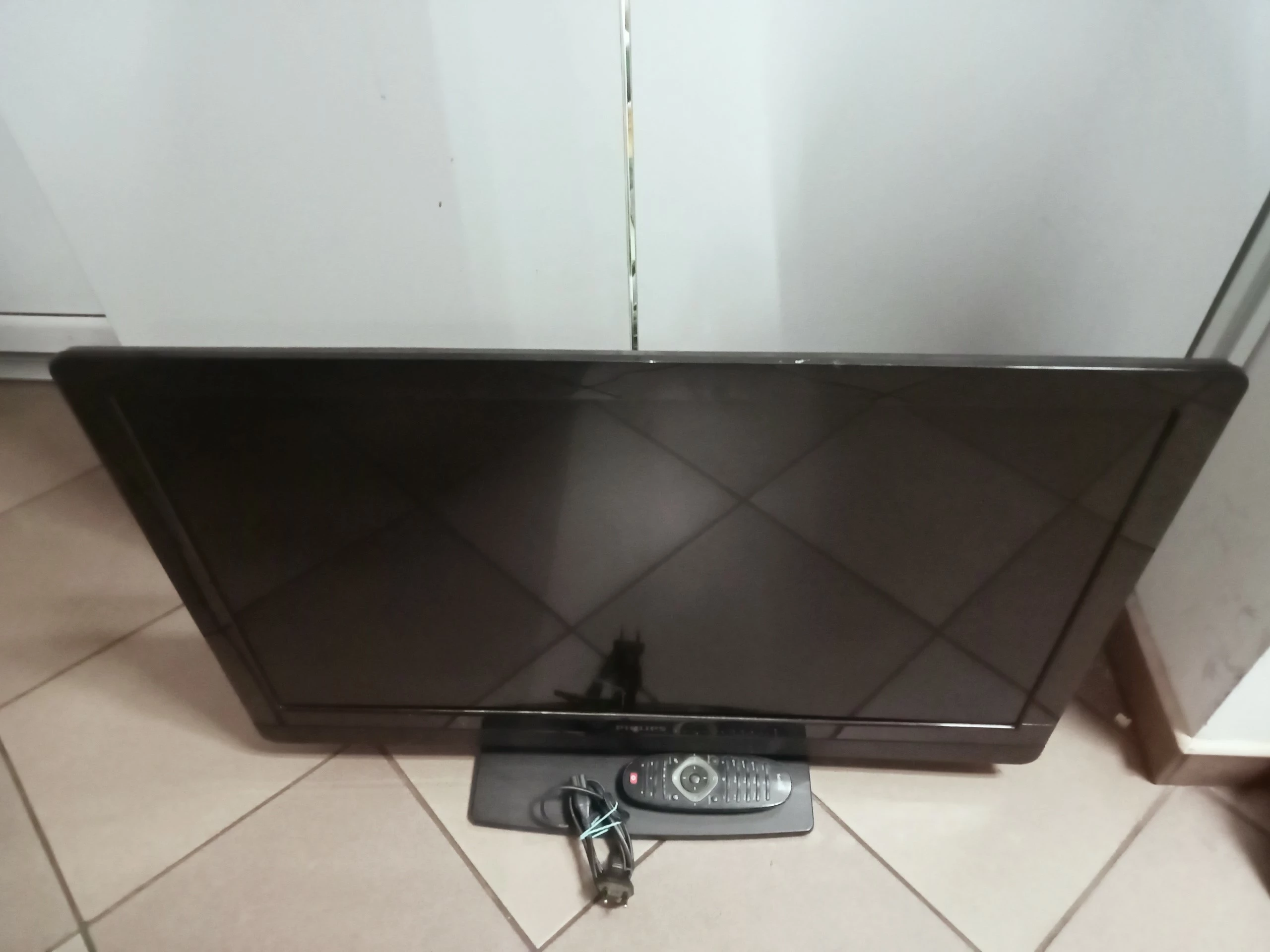 telewizor-philips-32pfl-zielony-rynek-18-sj-wloclawek