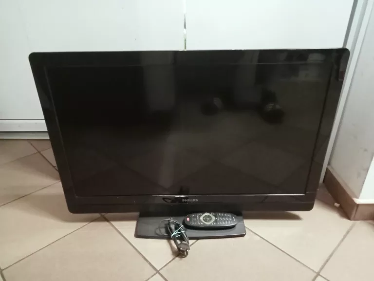 TELEWIZOR PHILIPS 32PFL