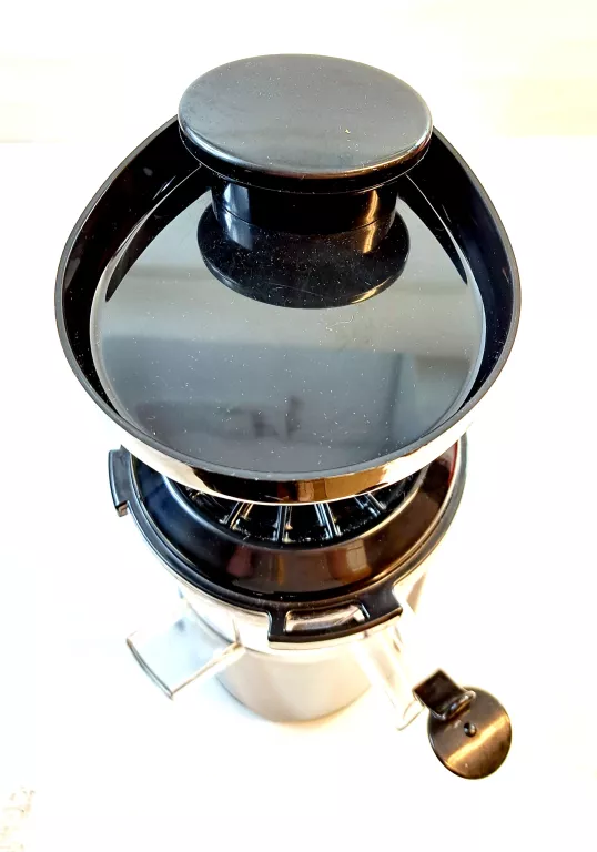 WYCISKARKA WOLNOOBROTOWA PIONOWA LAFE SWP-002 150