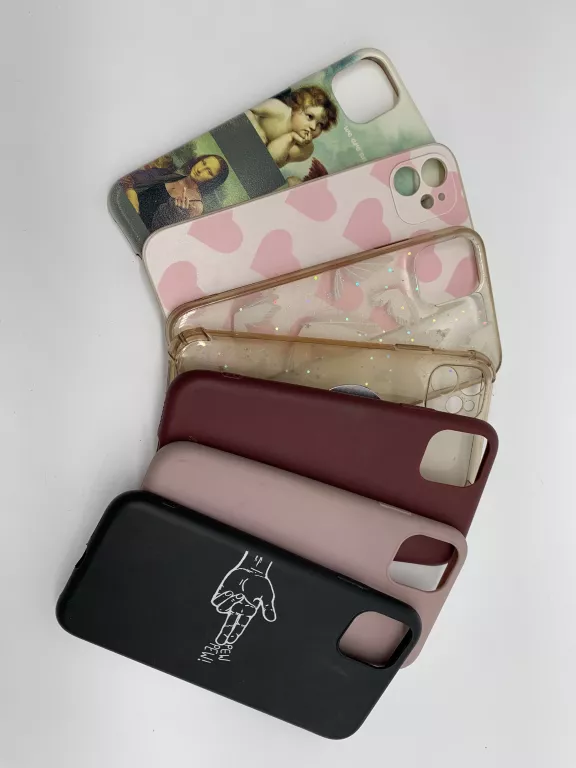 TELEFON IPHONE 11 64GB 86% + 7X CASE