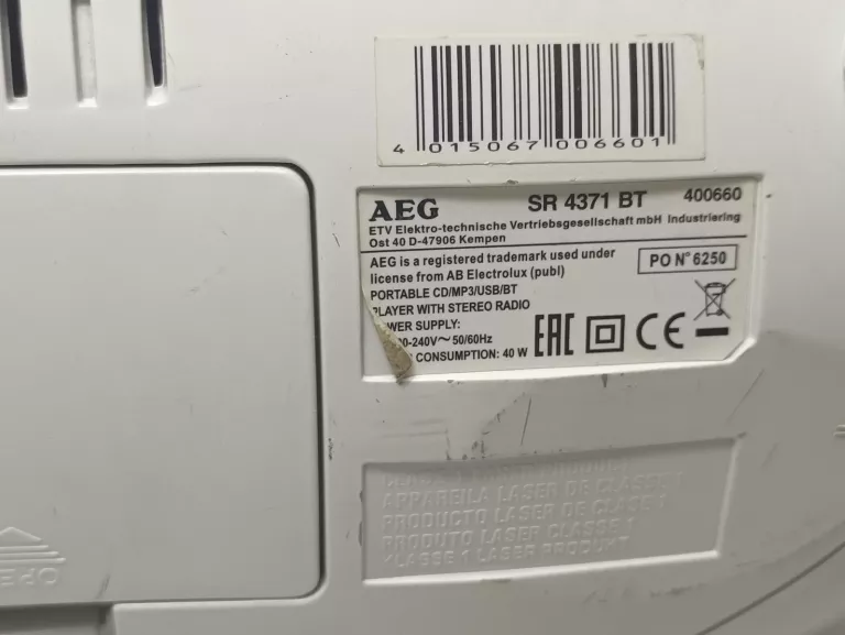 RADIOODTWARZACZ AEG SR 4371 BIAŁY