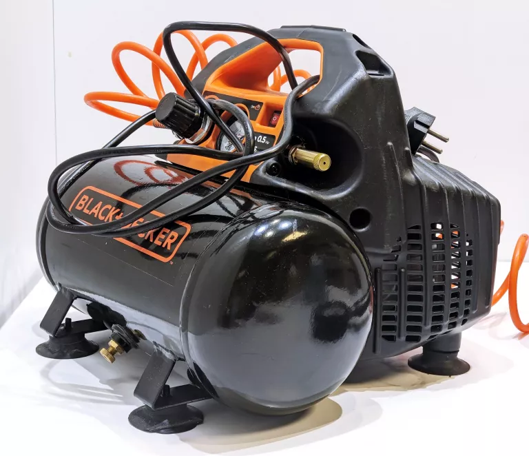 KOMPRESOR BEZOLEJOWY BLACK+DECKER 8213295BND305