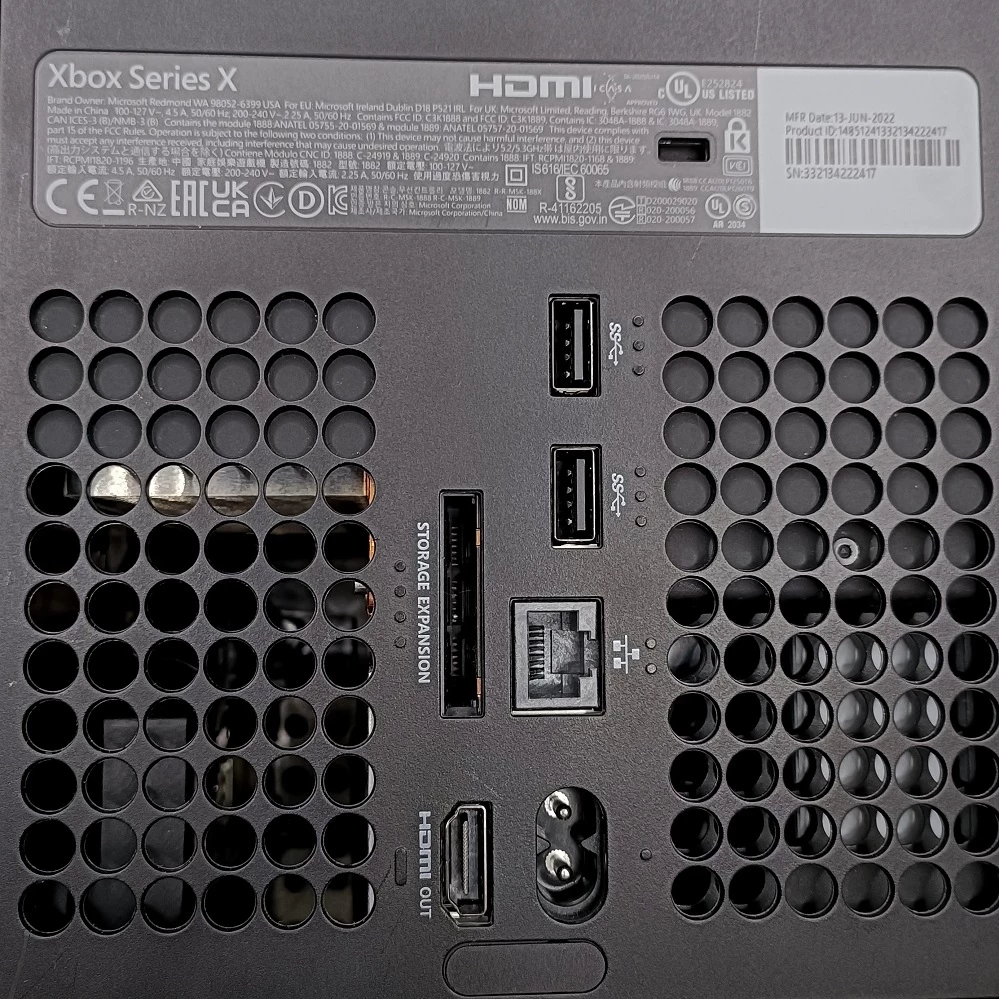 konsola-xbox-series-x-pad-ean-gtin-889842640816