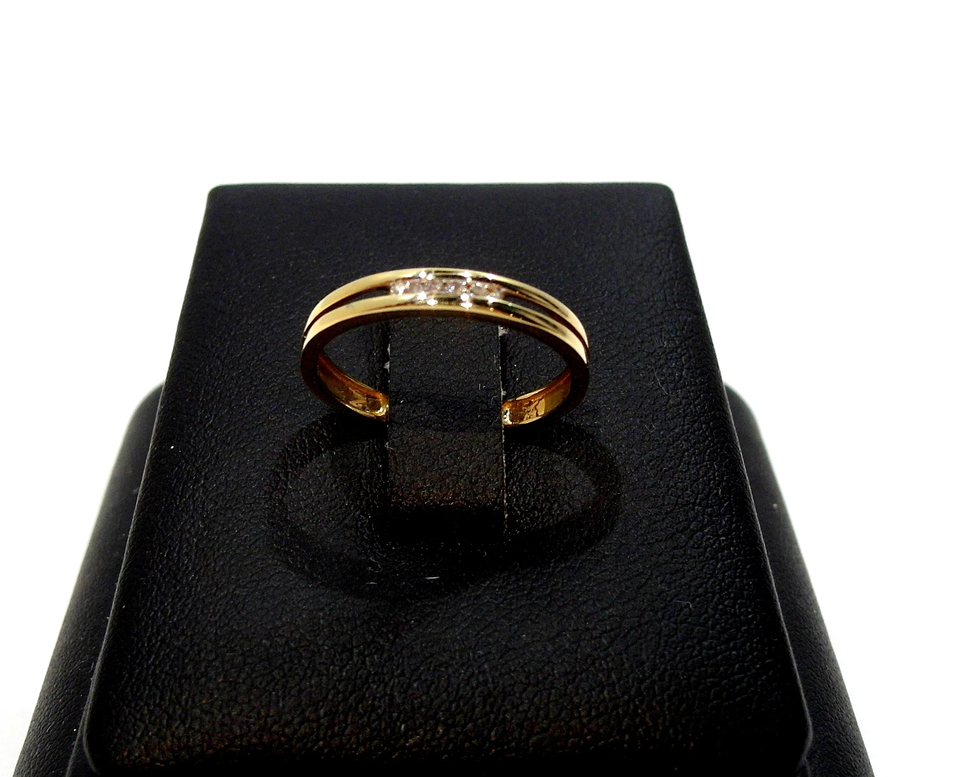 zloty-pierscionek-z-brylantami-prp-585-r12-ean-gtin-5905868206135