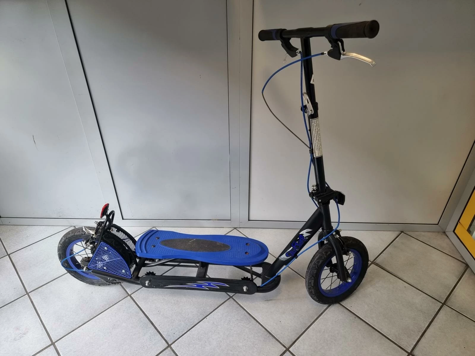 hulajnoga-surfstep-z-napedem-lancuchowym-stan-uzywany