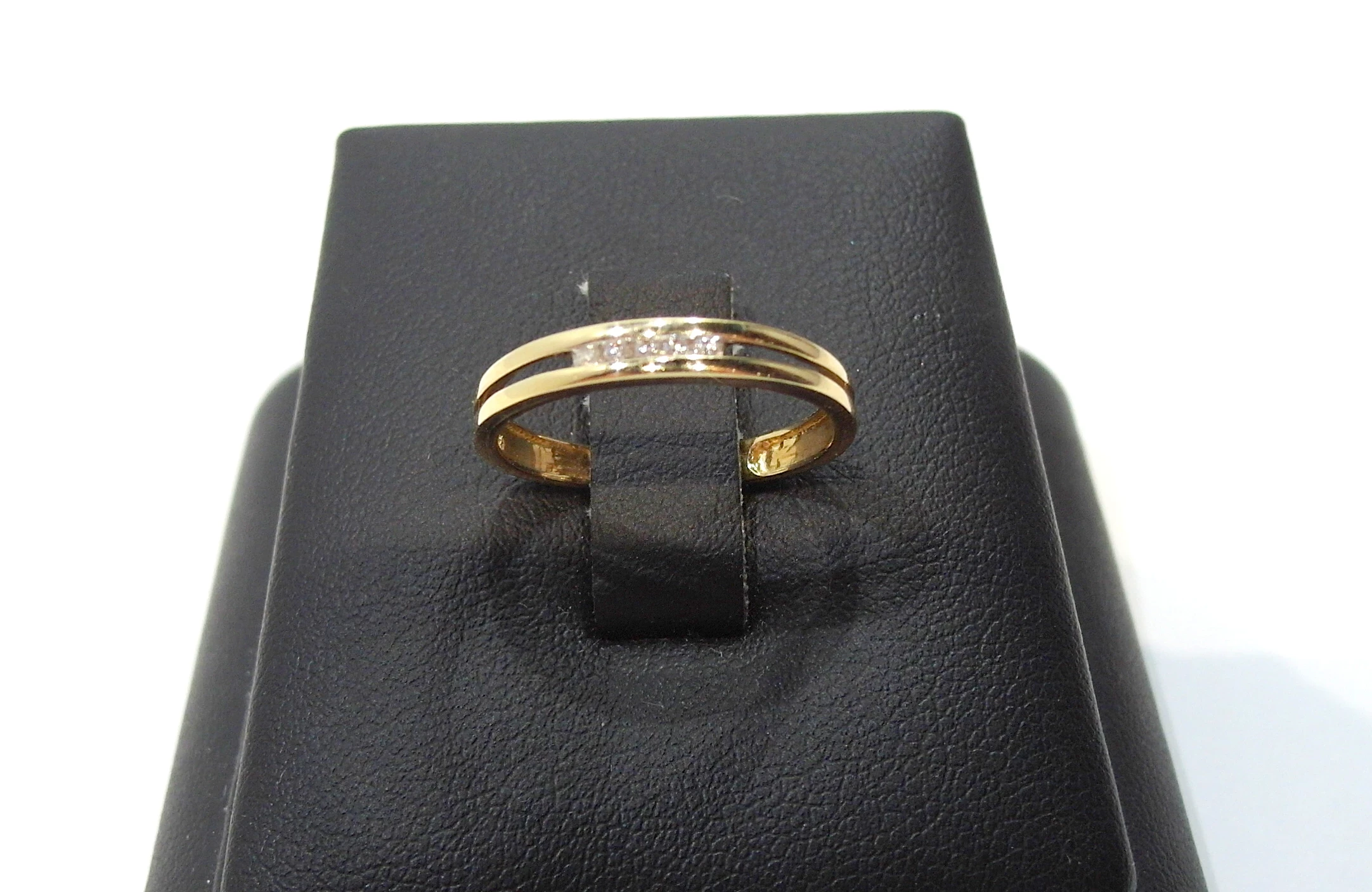 zloty-pierscionek-z-brylantami-prp-585-r12-material-15835-2