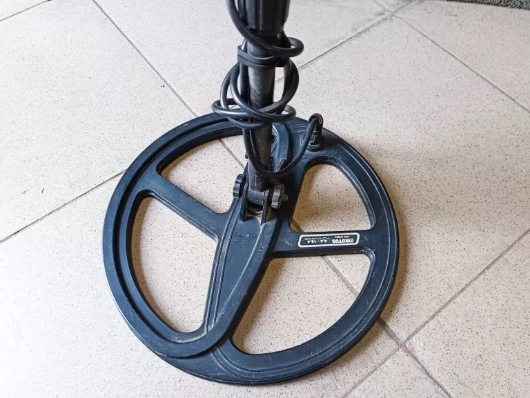 detektor-wykrywacz-rutus-ultima-28dd-stan-uzywany