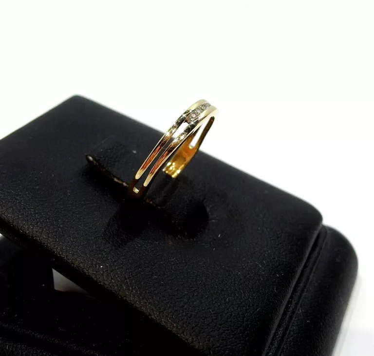 zloty-pierscionek-z-brylantami-prp-585-r12-rodzaj-2205-16