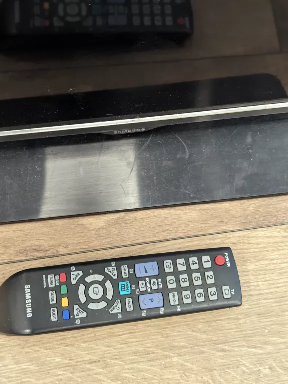 tv-samsung-ue32h5000aw-odbior-osobisty-kod-producenta-ue32h5000aw