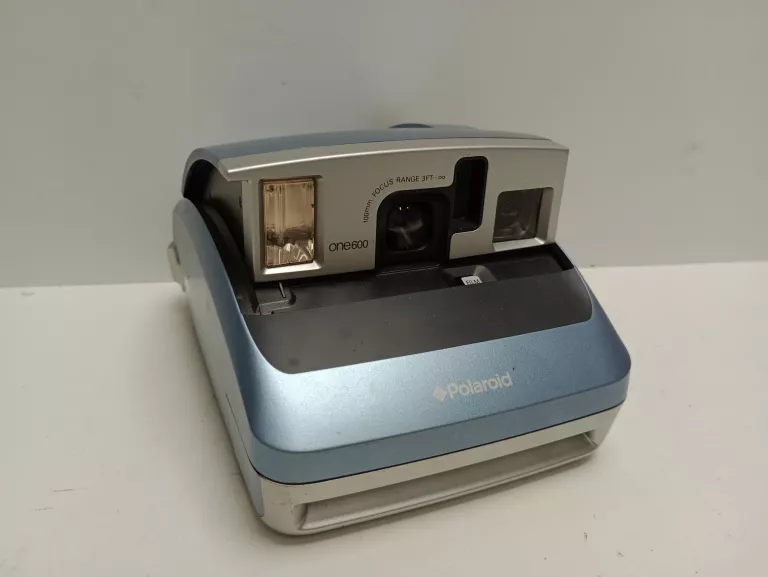 aparat-natychmiastowy-polaroid-one600-osiedle-teatralne-3u15-krakow