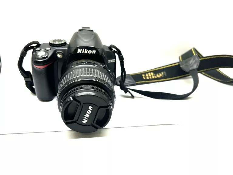 NIKON D3000 + OBIEKTYW