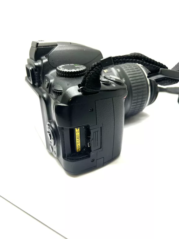 NIKON D3000 + OBIEKTYW