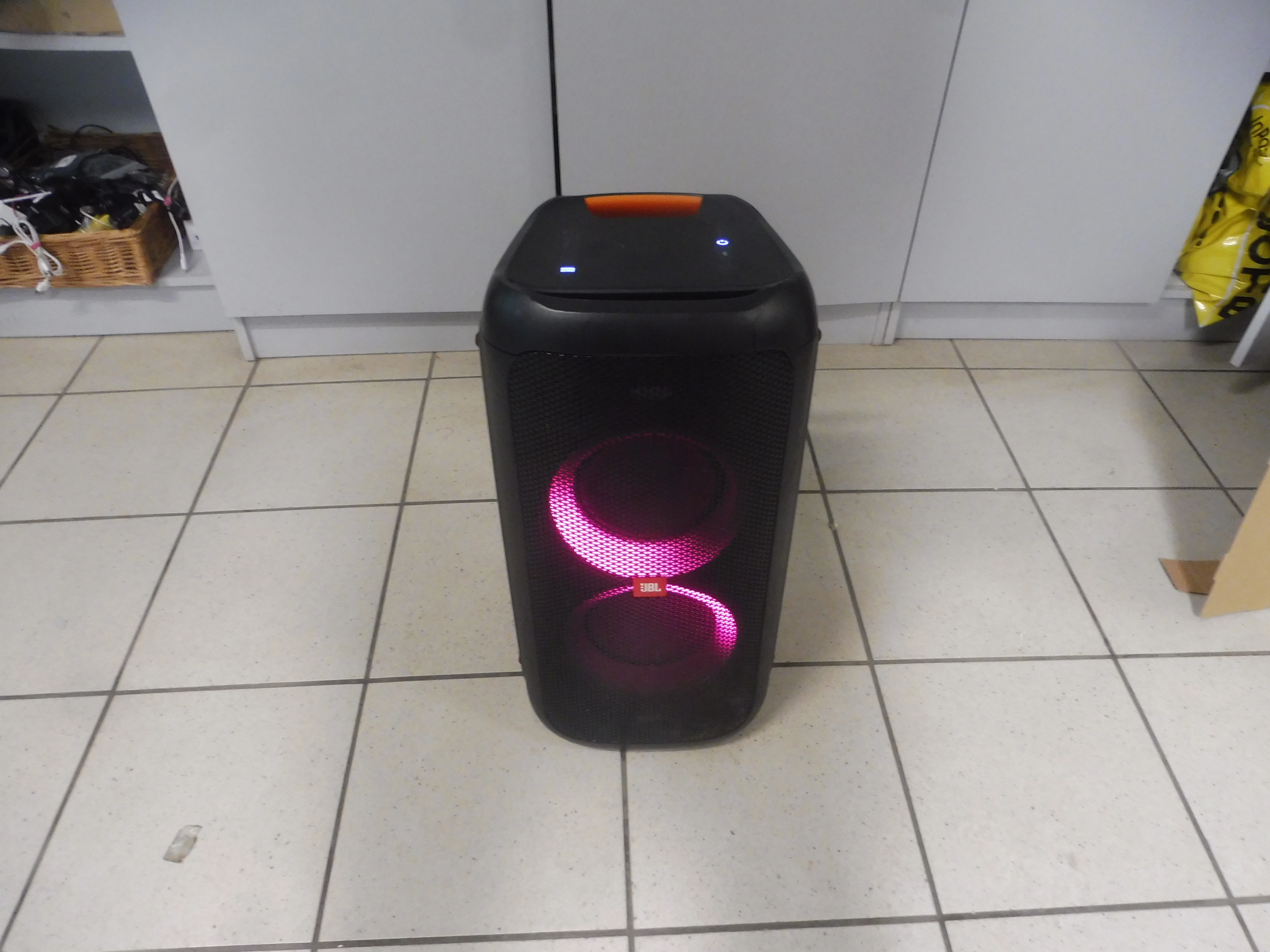 glosnik-bt-jbl-partybox-100-kolor-czarny